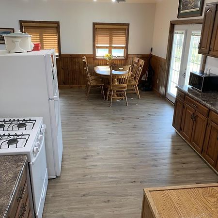 Cozy Home Lake Huron Au Gres Zewnętrze zdjęcie