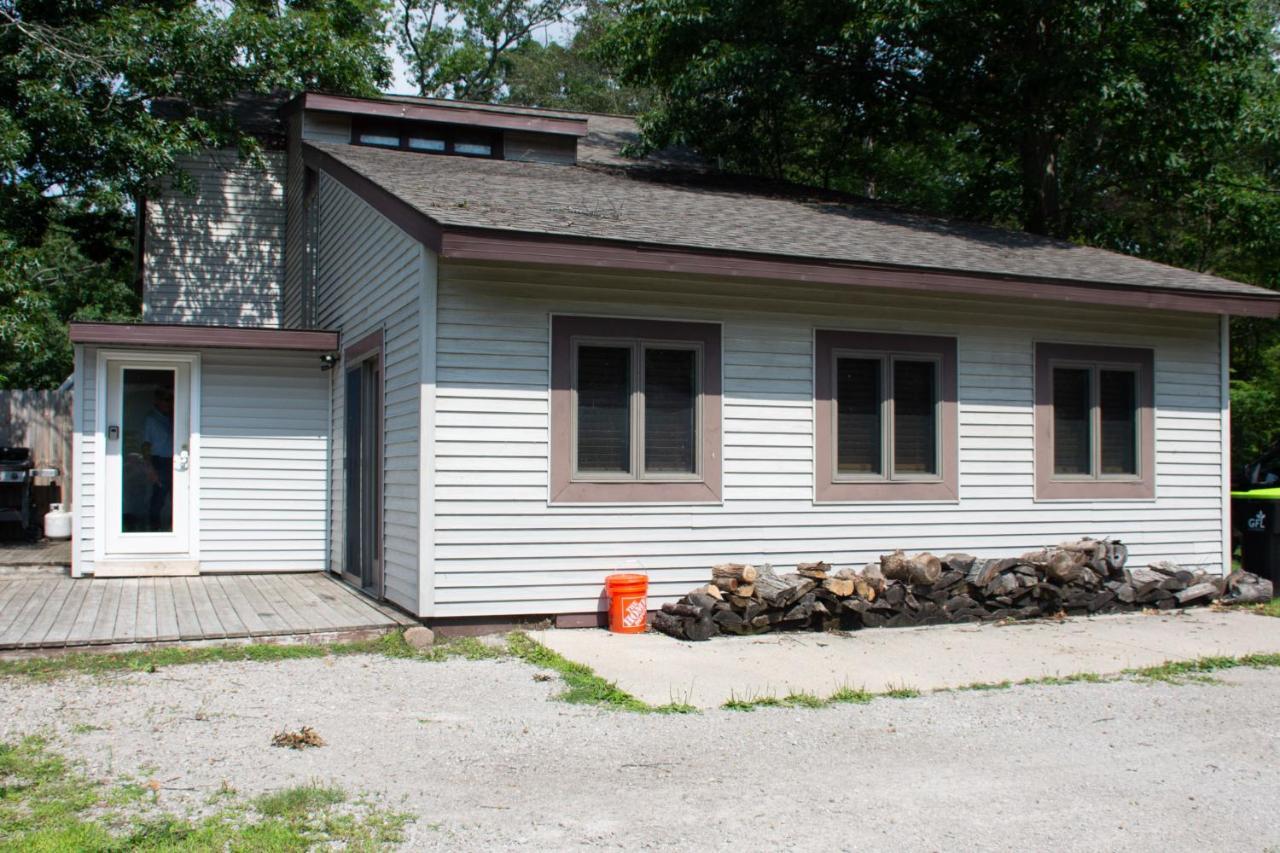 Cozy Home Lake Huron Au Gres Zewnętrze zdjęcie