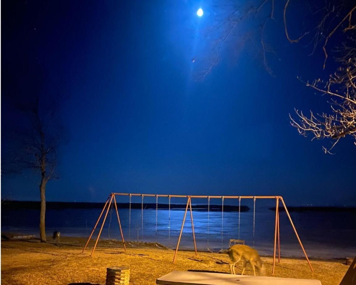 Cozy Home Lake Huron Au Gres Zewnętrze zdjęcie
